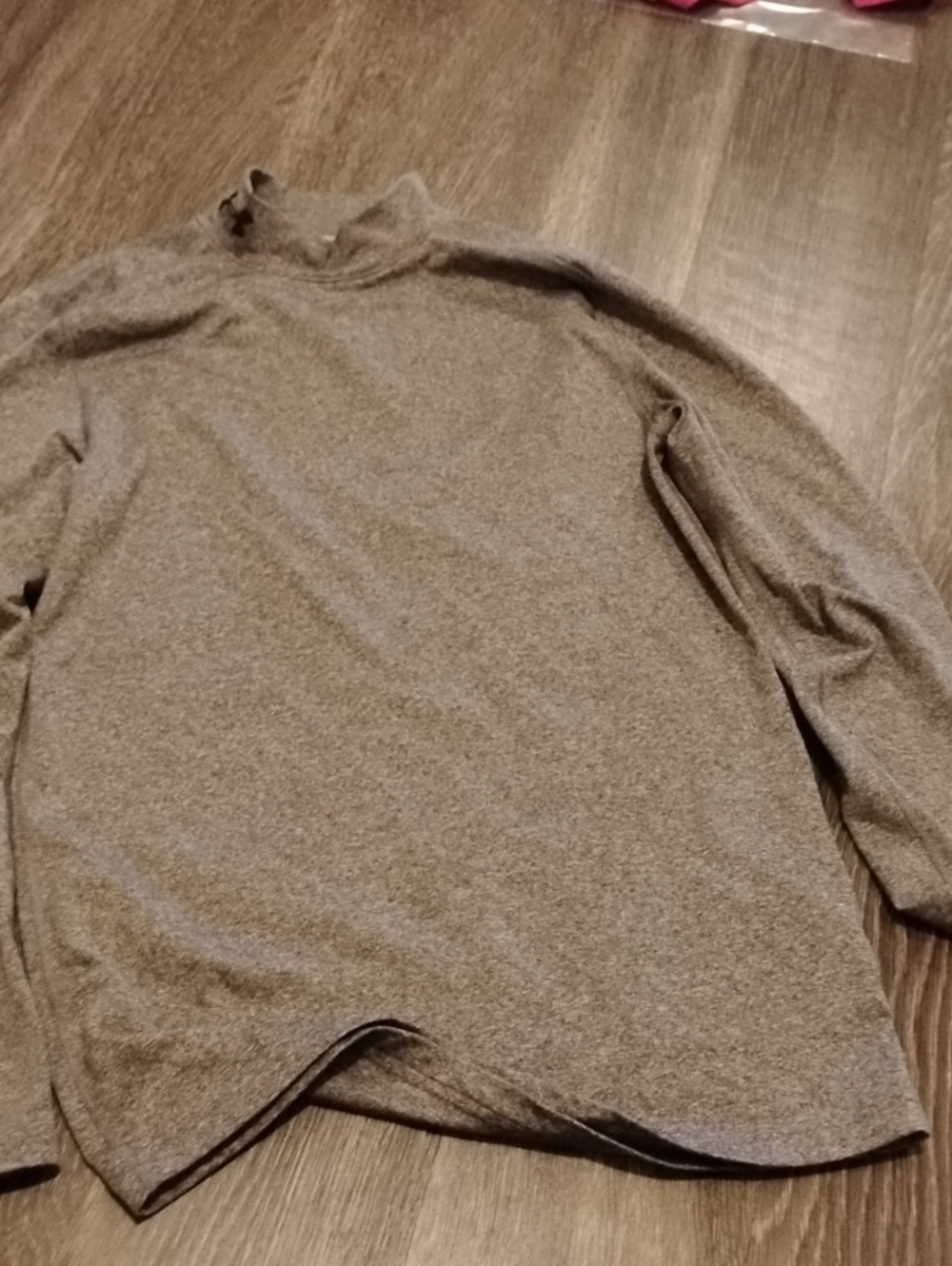 Men's Grey Under Armour Shirt In Size Small